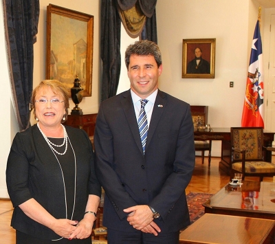 Junto a la presidenta Bachelet dialogaron sobre el túnel de Agua Negra