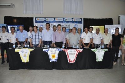 Uñac asistió al lanzamiento de la Vuelta Ciclística a San Juan